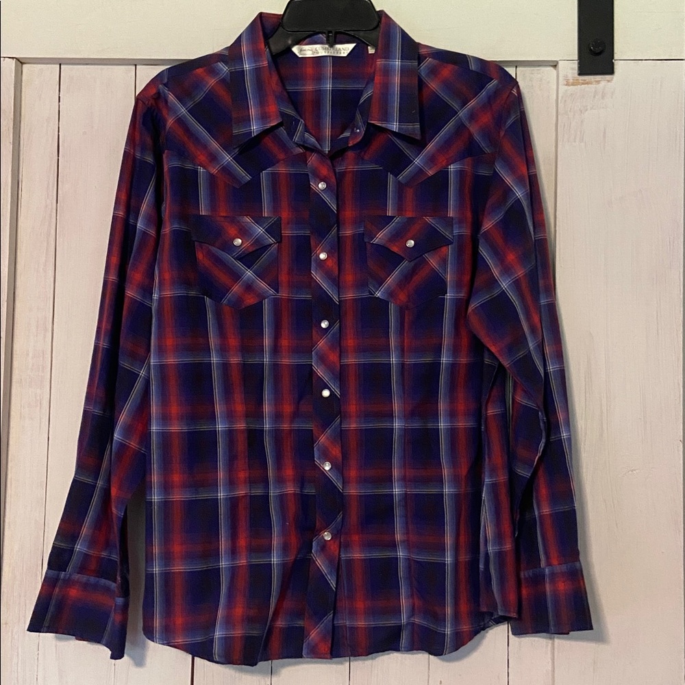 Cumberland Outfitters Red & Blue Pearl Snap
